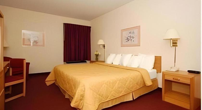 Quality Inn Waynesburg Exterior foto